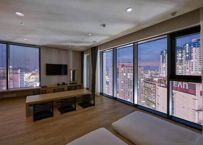 Cs Hotel