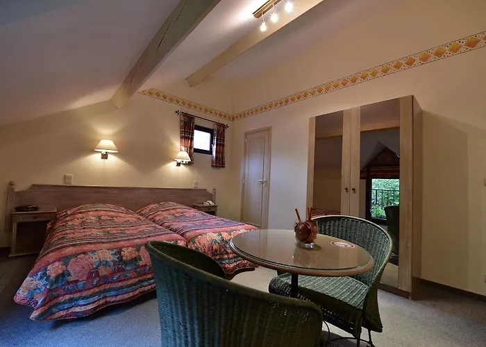 Hotel Moulin De La Strument