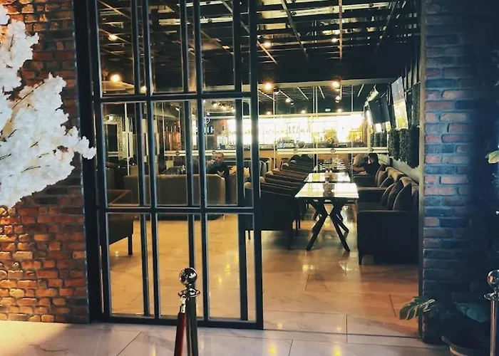Hotel Flora