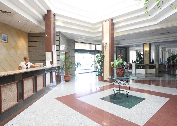 Tsokkos Gardens Hotel
