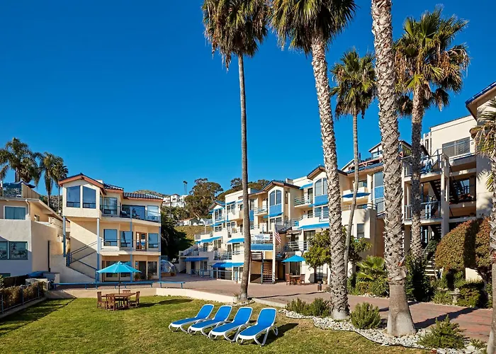 Seaport Village Inn, Avalon