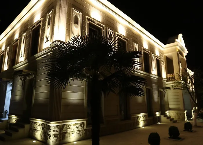 Luxe Lankaran Hotel