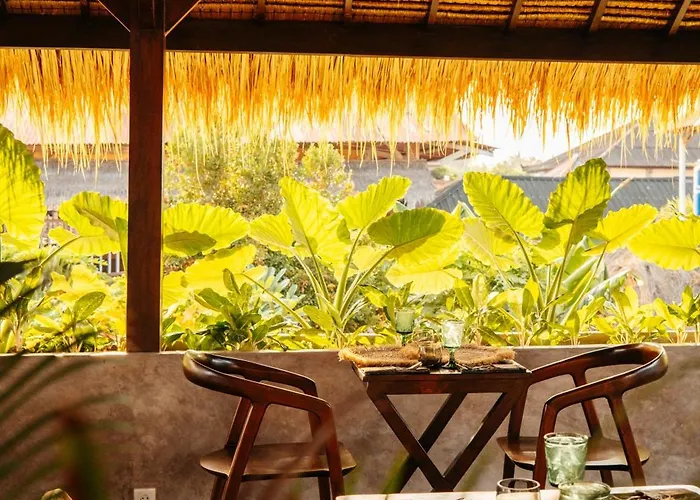 Hani Hideaway