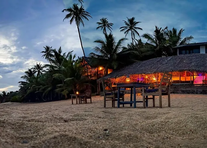 The Alpha Monkey Hotel & Tree House