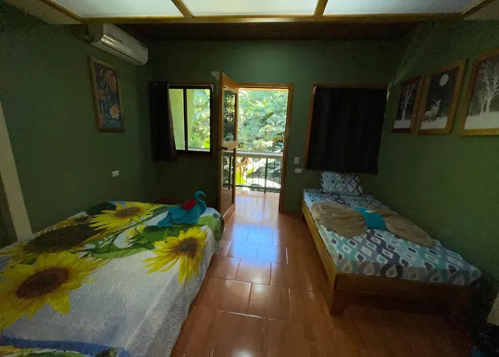 Ceiba Lodge