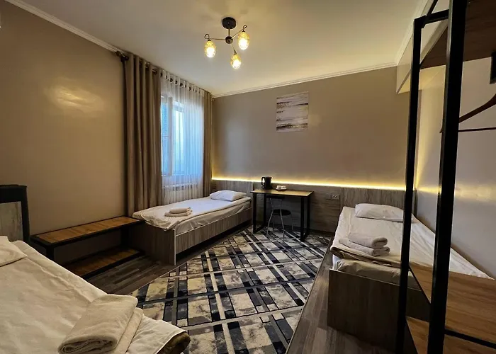 Ave Hotel