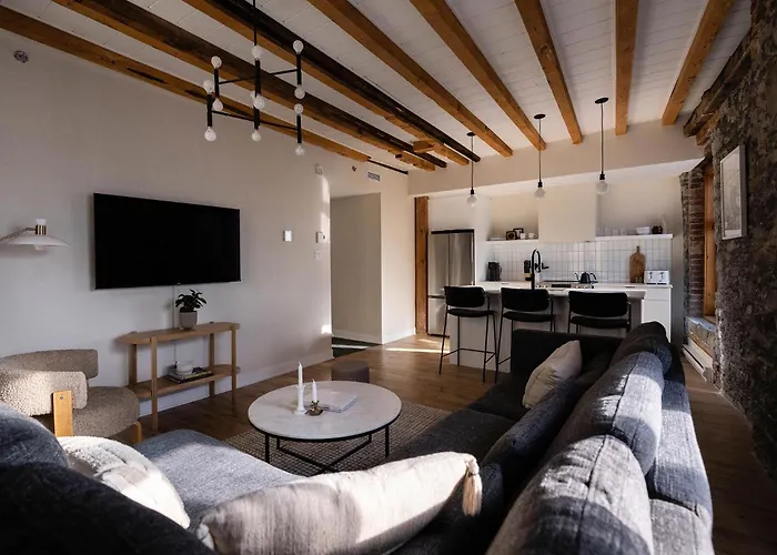 Maison Place Royale By Luxury In Transit