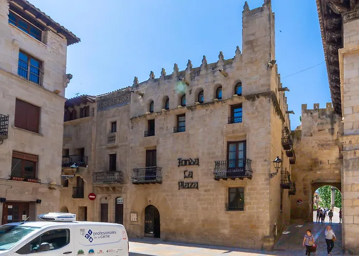 Fonda La Plaza