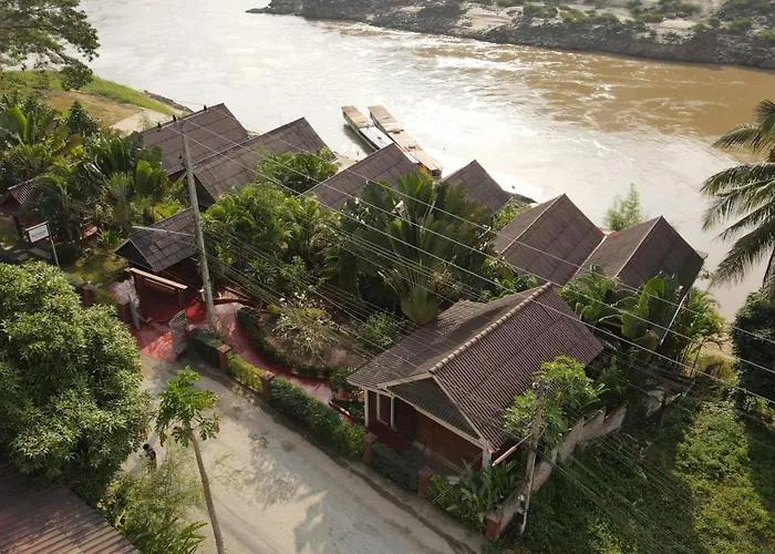 Mekong Riverside Lodge