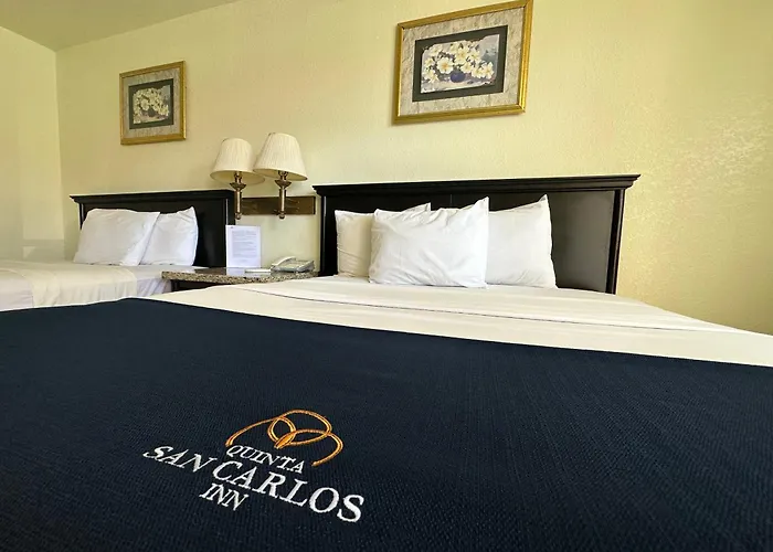 Quinta San Carlos Inn
