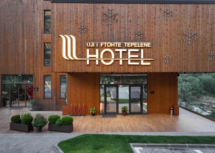 Hotel Uji Ftohte Tepelene