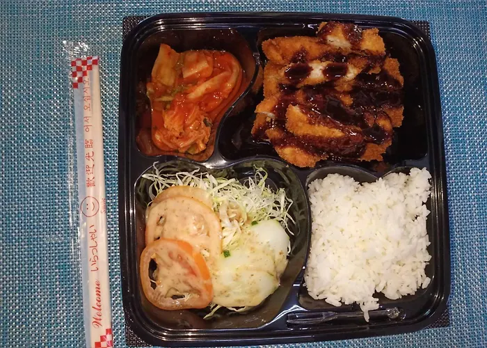 Minshukukcs Hotel And Restaurant