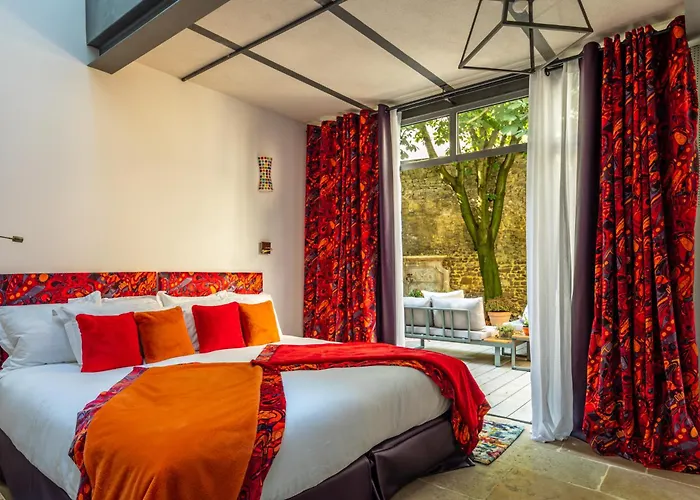 Le Clos Violette et Le 11 D'Aglaé - Hôtel de Charme Design de Luxe