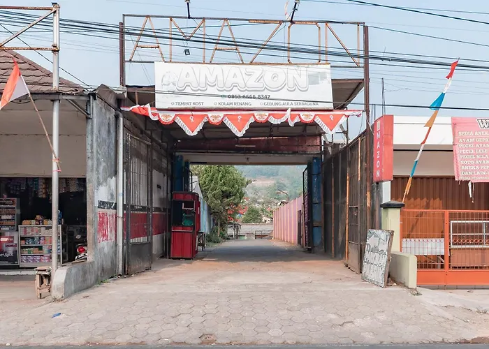 Reddoorz Syariah At Cibadak Sukabumi