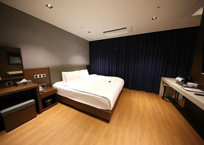 Sea Cruise Hotel