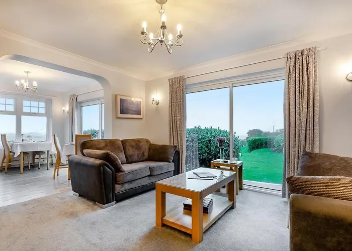 Beacon Country House & Luxury Shepherd Huts