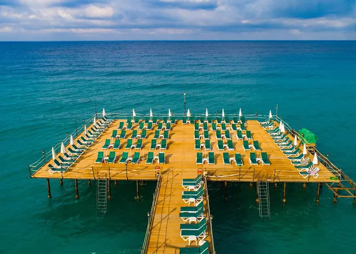 Senza Grand Santana Hotel