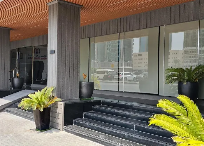 Nova Park Hotel