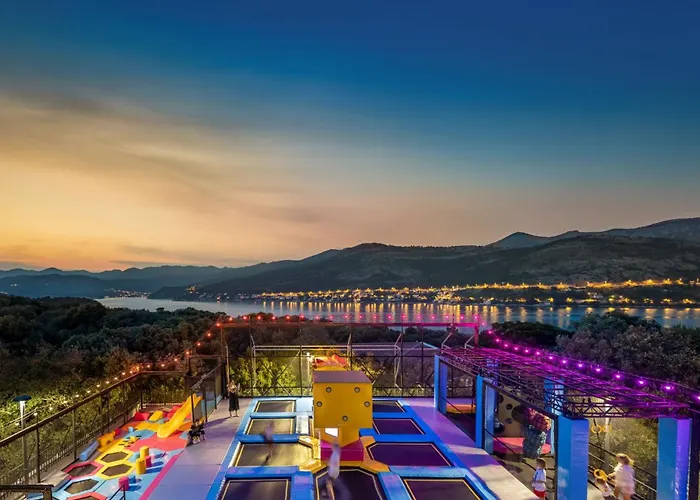 Valamar Tirena Hotel