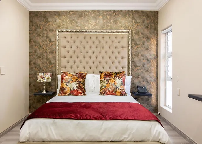 Dolphin Bay Boutique Hotel