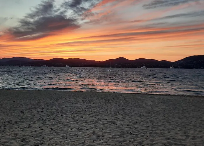 Villa Playa Del Sol - B2