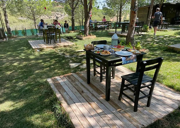 Elyada Otel Ve Bag Evi 8 Yas Uestue