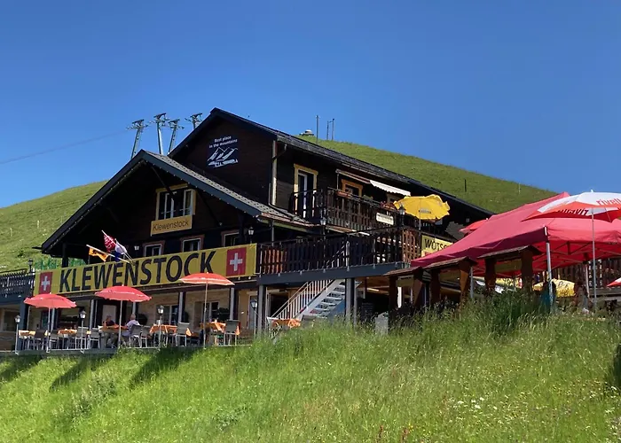 Ausflugs-Ski-Pistenhotel Klewenstock AUTO FREI nur mit der Pendelbahn erreichbar auf 1600müm