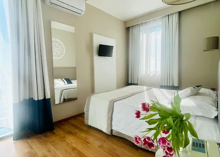 Hotel Mediterraneo
