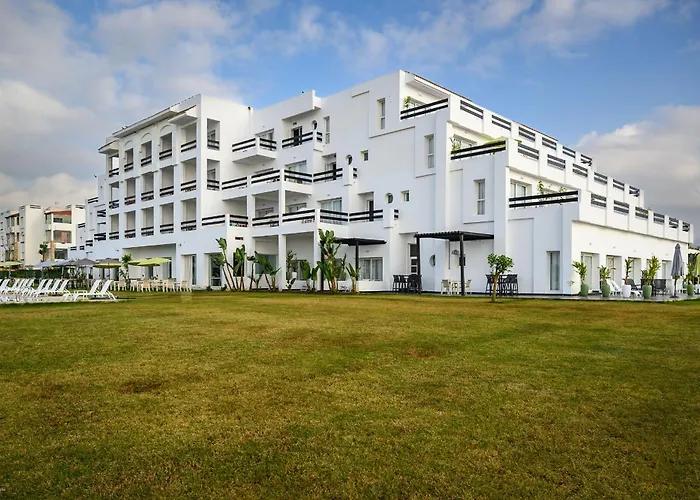 Playa Del Pacha Suites Hotel