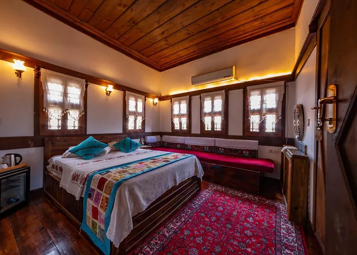 Safranbolu Seyi̇R Konak Otel