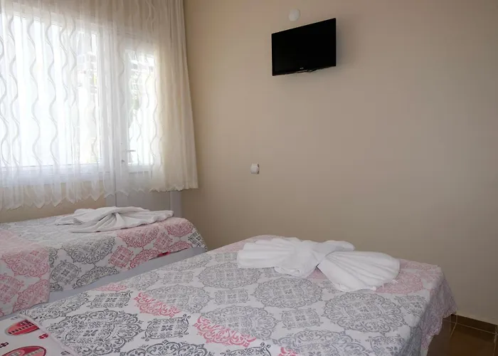 Ileri Otel