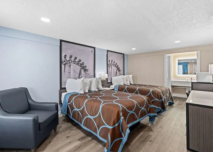 Super 8 By Wyndham Kissimmee-Orlando