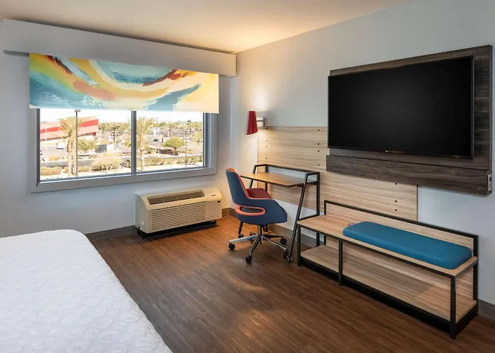 Tru By Hilton Phoenix Glendale Westgate