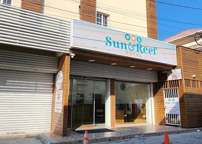 Voyager Sun & Reef Hotel
