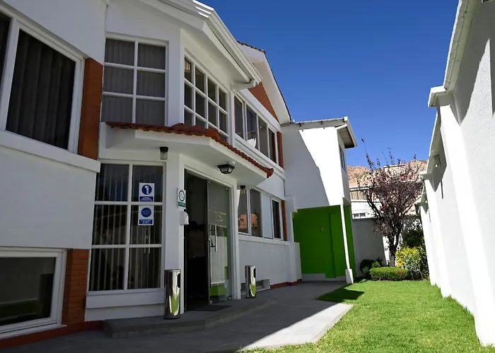 Bolivian Rooms&Suites (Zona Sur)