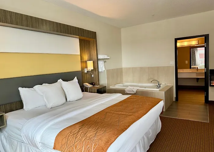 Southfort Inn