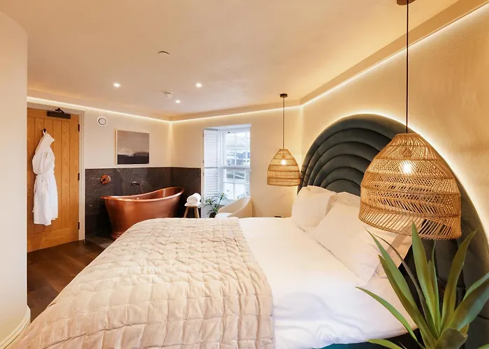 Hive Townhouse