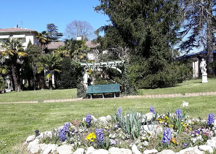 Logis Hotels- Hotel Et Restaurant Domaine De Fompeyre