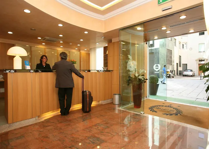 Le Petit Hotel