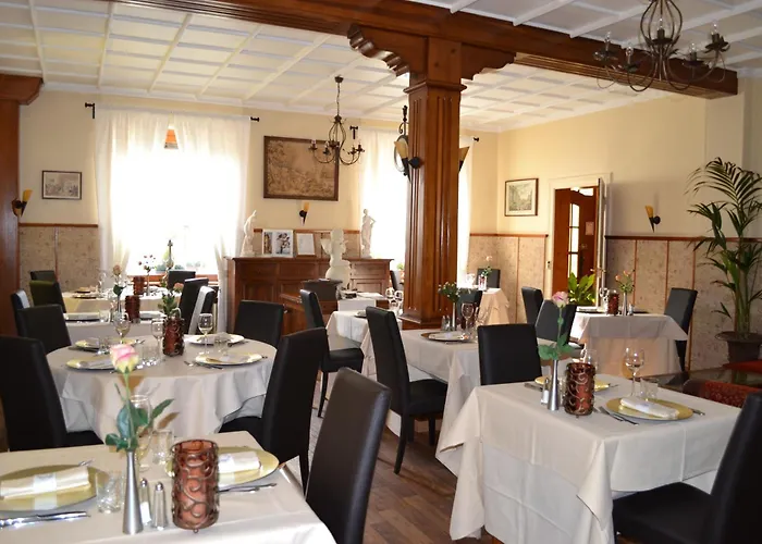 Logis Hôtel Restaurant La Tête Des Faux