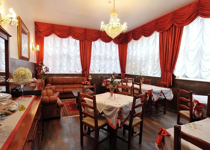 Hotel Aviz