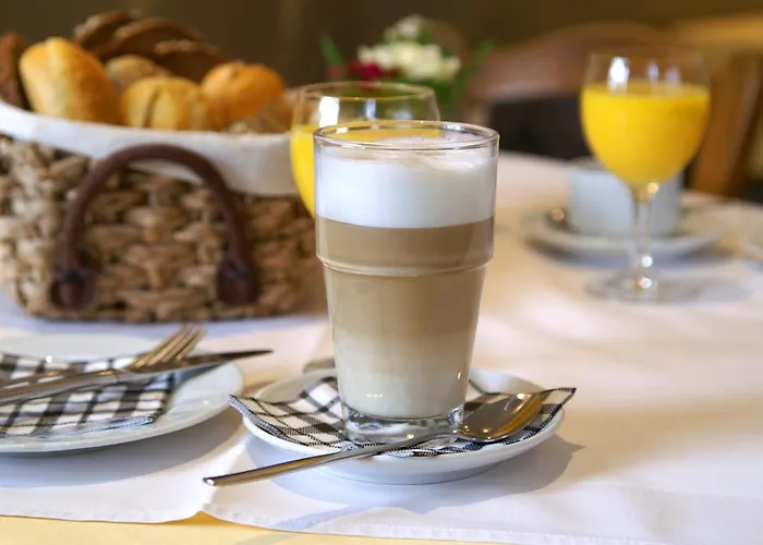 Schwanenhof Hotel Und Restaurant
