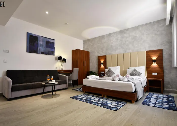 Hotel Chaker