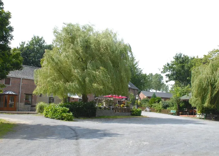 Hotel Restaurant La Ferme De Grambais