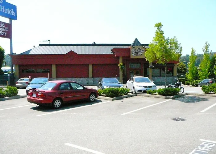 Coast Abbotsford Hotel & Suites