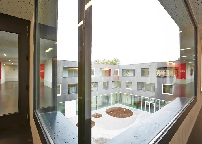 Hotel Middelpunt - Gratis Parking - Ontbijt Inbegrepen!