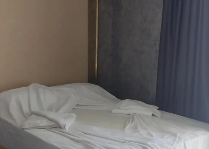 Emilia Otel