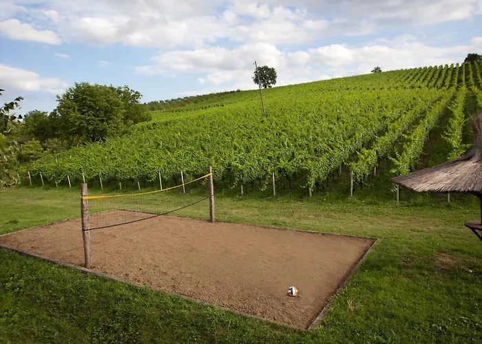 Stupnicki Dvori Winery Hotel