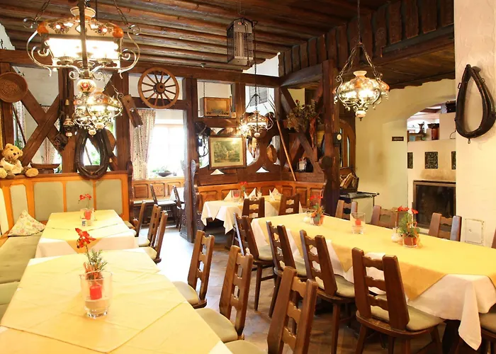 Hotel-Landgasthof Schuster