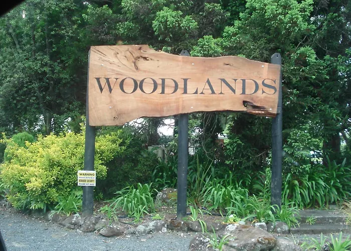 Woodlands Motel